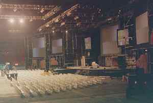 (Photo: the 
completed stage)